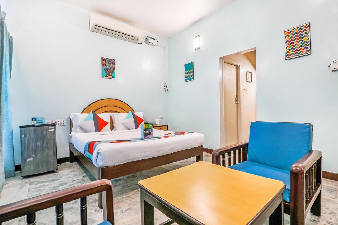 Fabexpress Santhi Inn - Near Promenade Beach Pondicherry Exterior photo